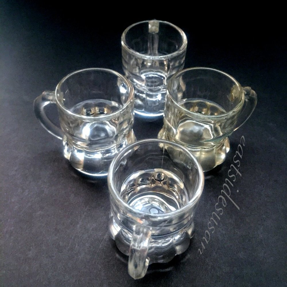 VTG 50s FEDERAL GLASS Shot Glasses Mug Design